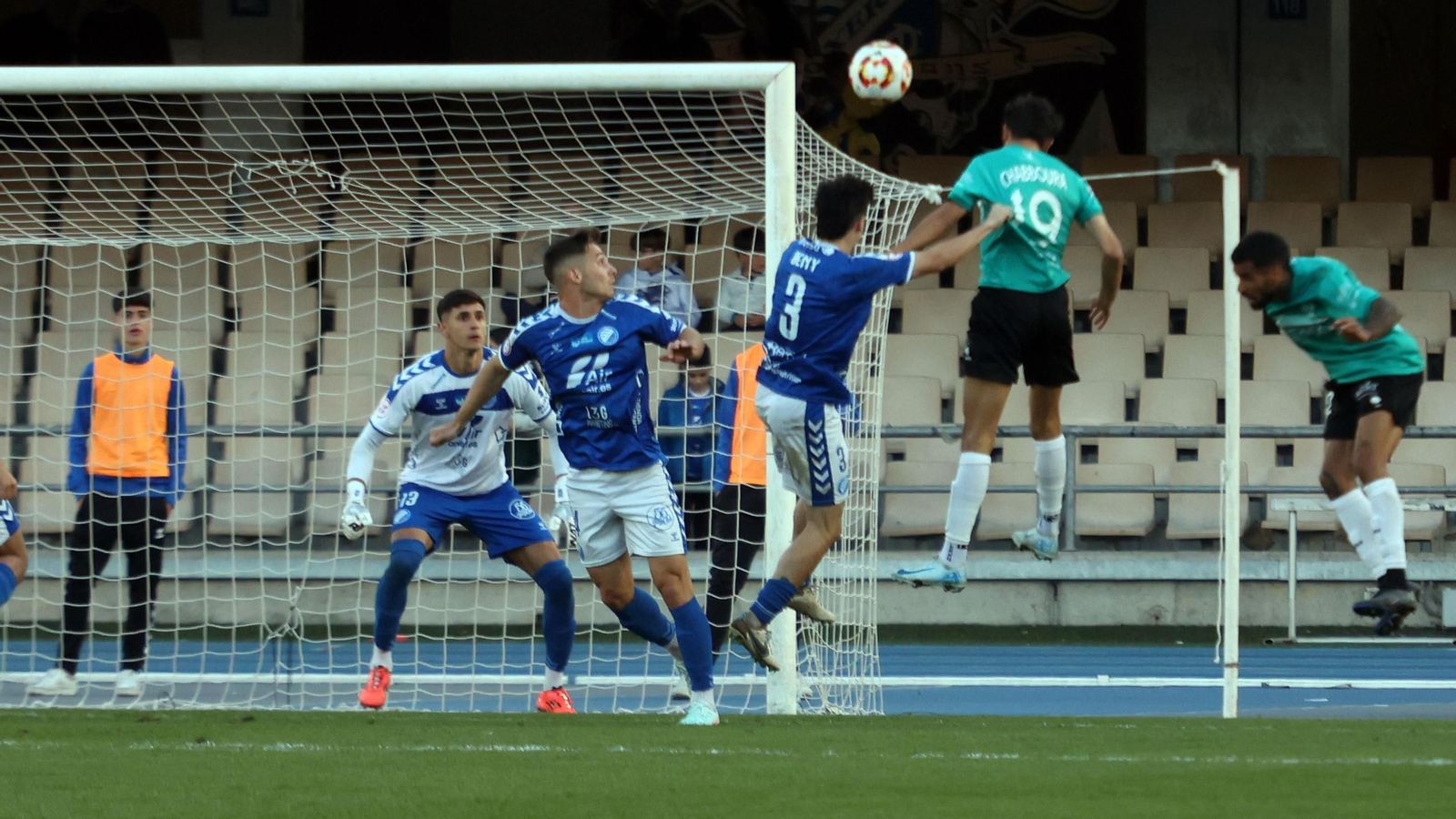 Imágenes del Xerez DFC contra el CF Villanovense en Chapín