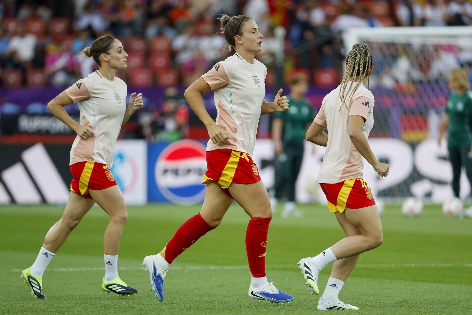 Las mejores imágenes de la semifinal Alemania - España de la Eurocopa femenina