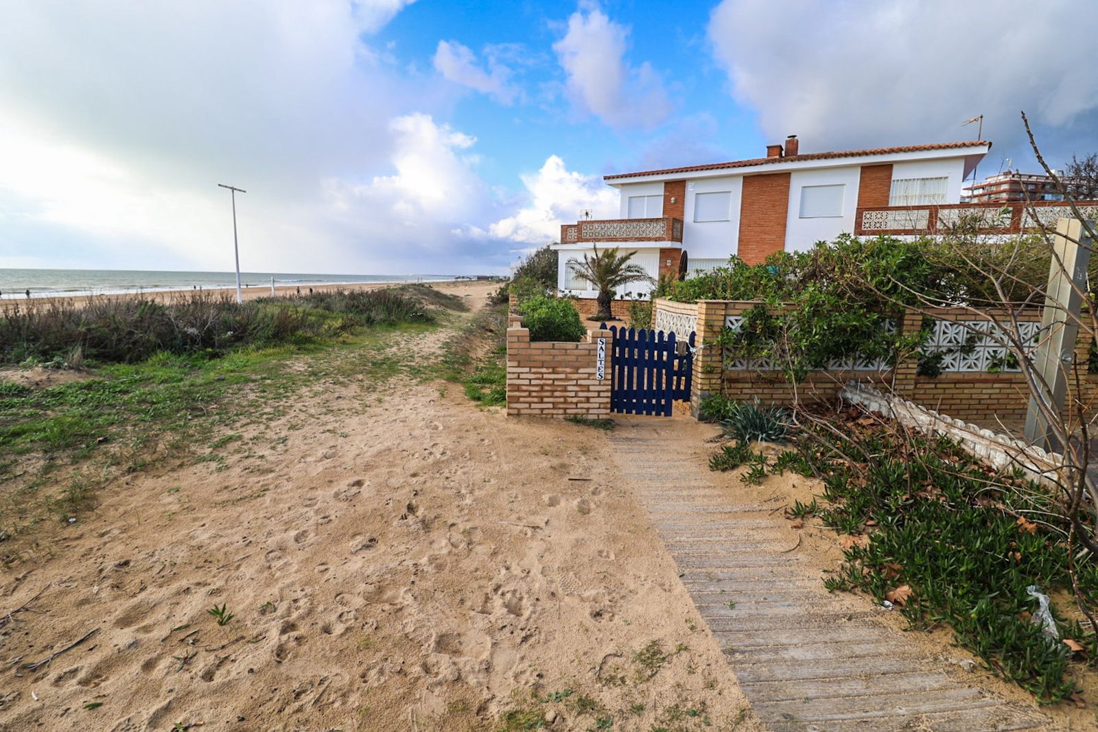 Fotos de la playa de Punta Umbría tras las últimas borrascas