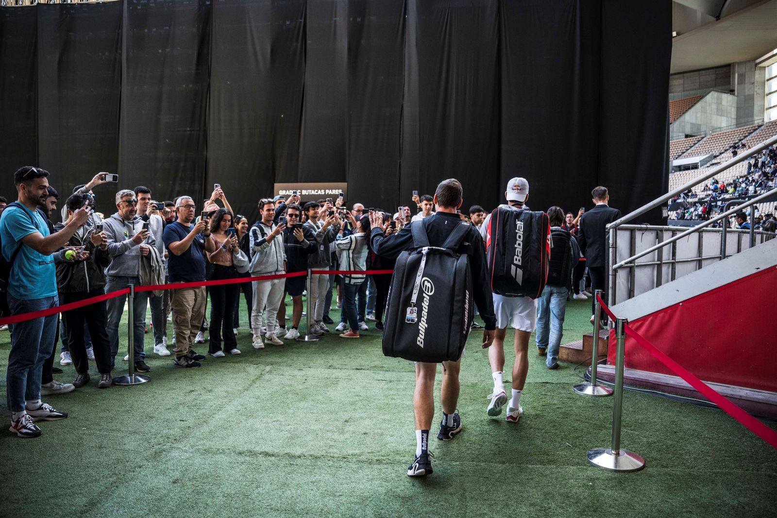 Las mejores fotos de la tercera jornada de pádel en el Estadio de la Cartuja