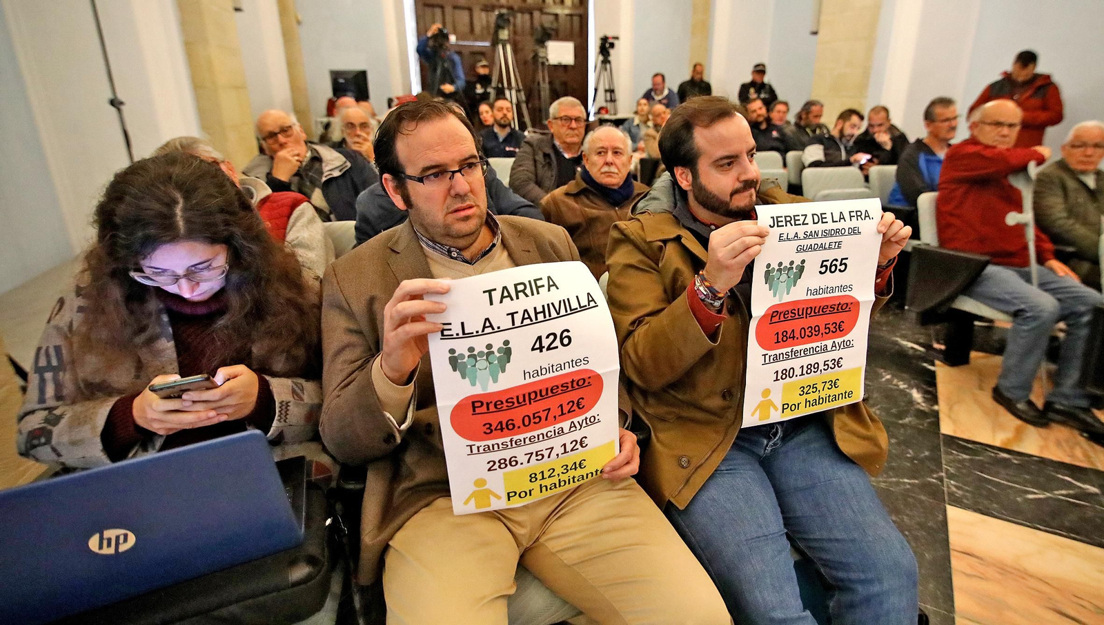 Los alcaldes de La Barca y Nueva Jarilla, reclamando un nuevo sistema de financiación para las pedanías.