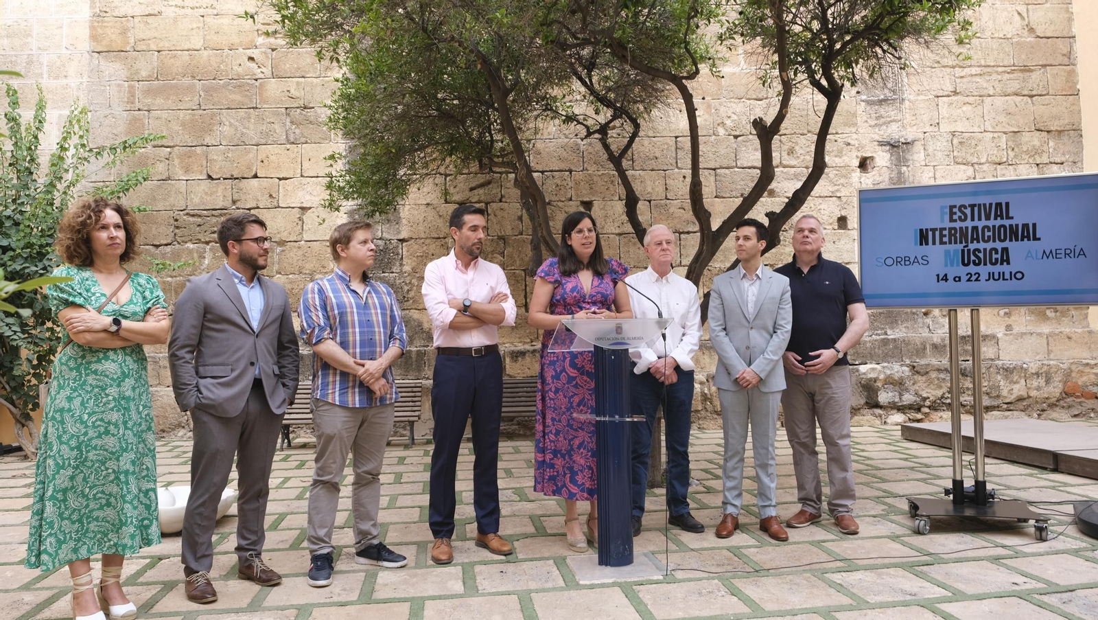 Acto de presentación del Festival Internacional de Música de Sorbas-Almería en el Patio del Mandarino.
