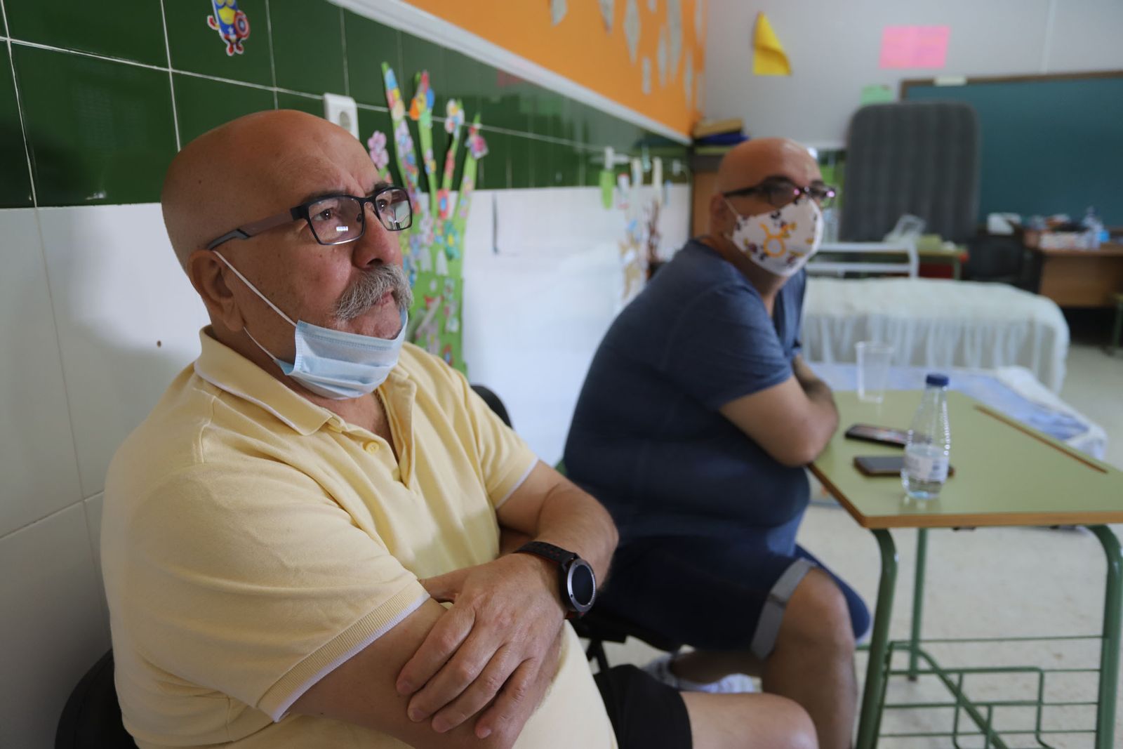 Las imágenes mas destacadas de los vecinos de la Zarza-Perrunal realojados por el incendio de Almonaster la Real