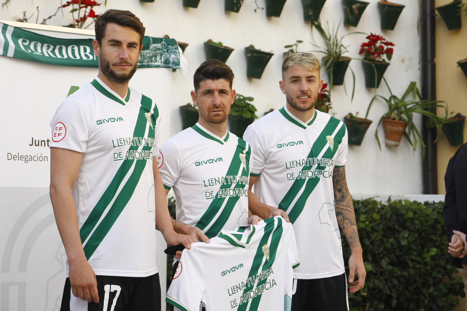 Así es la camiseta conmemorativa del Córdoba CF por el Día de Andalucía