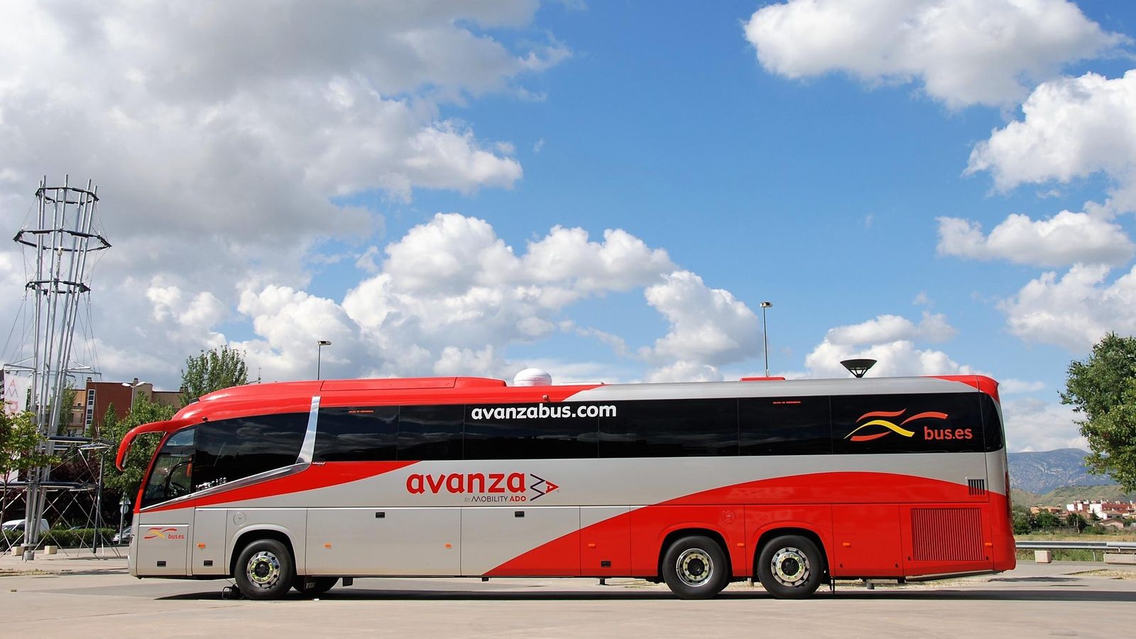 Autobuses del Grupo Avanza.