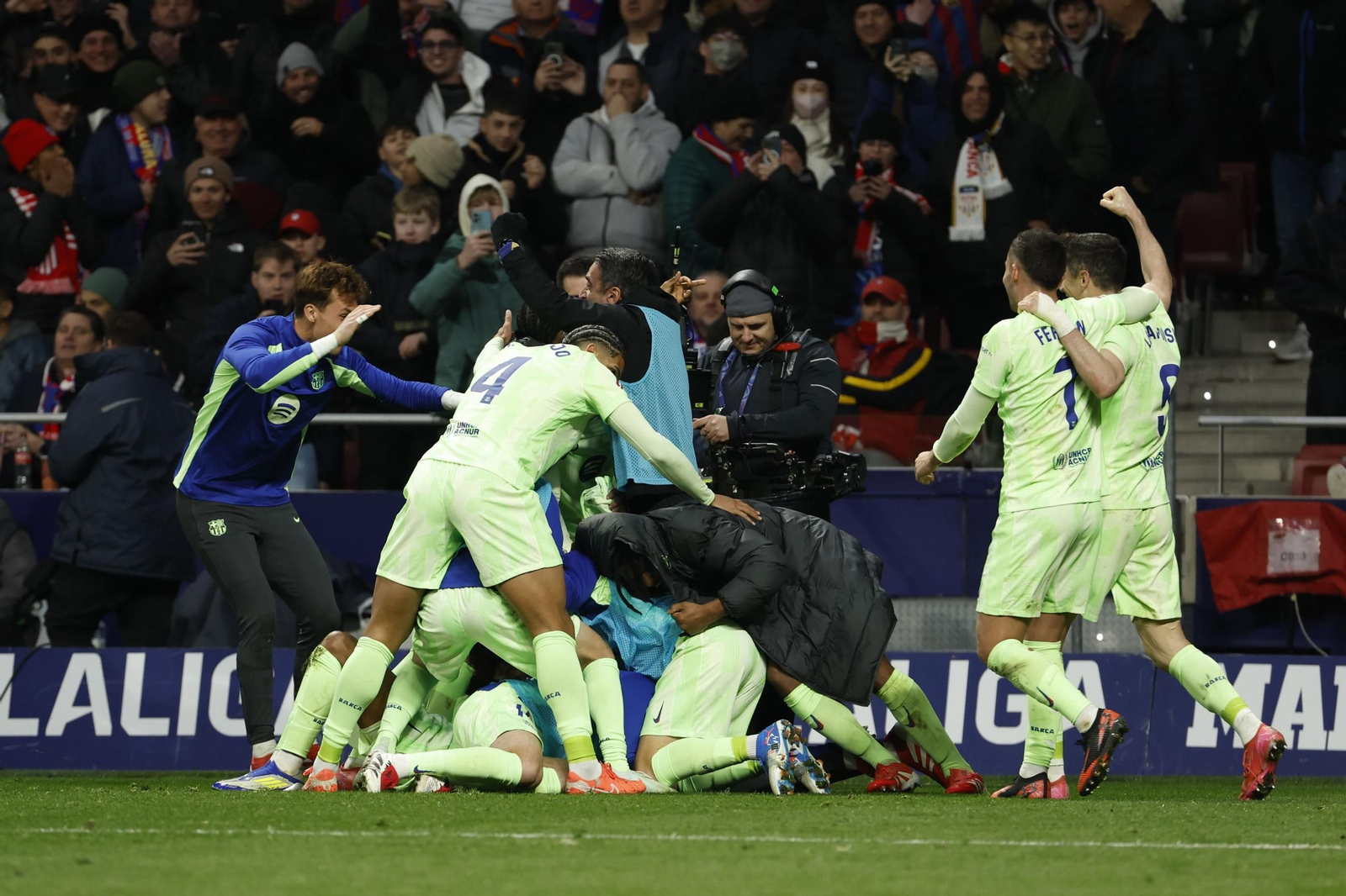 Las fotos de la remontada en el Atlético - Barcelona