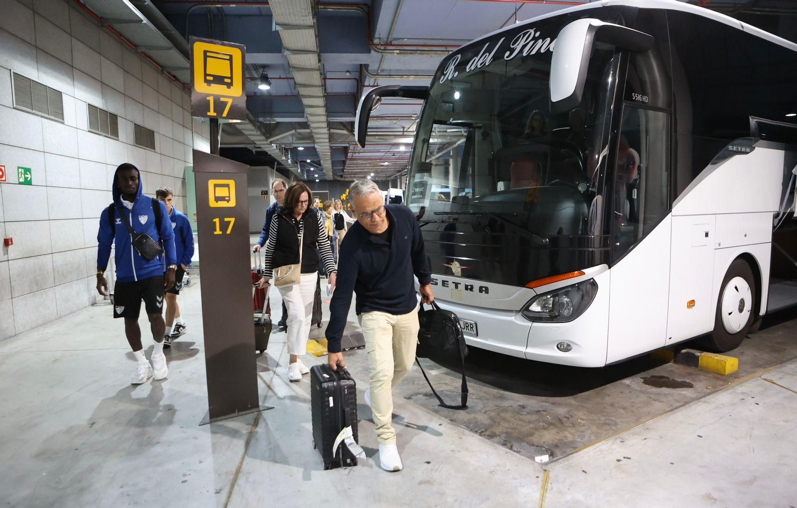 Llegada del Málaga al aeropuerto.