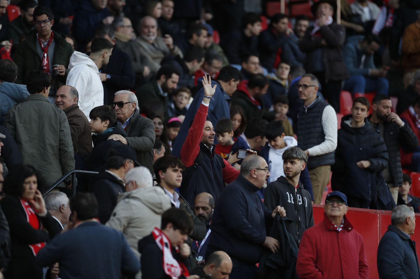 Búscate en las fotos del Sevilla FC - Alavés