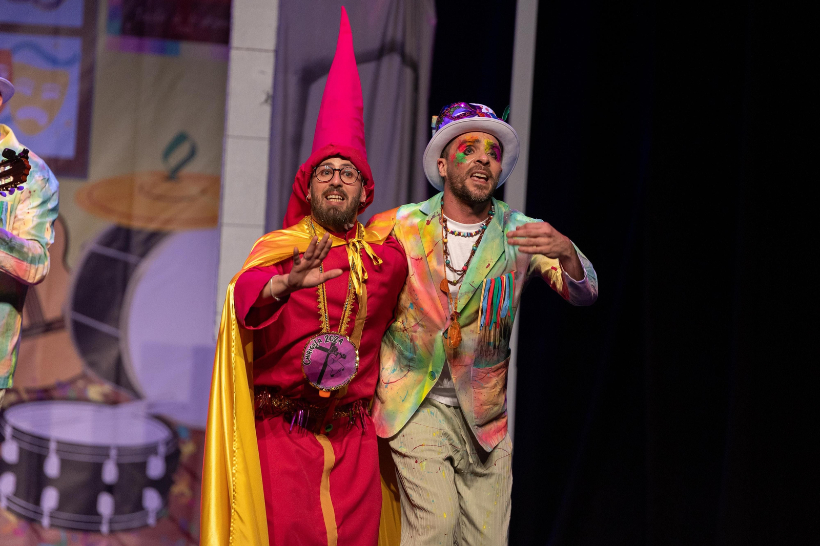 Imágenes de la actuación de la murga de Ayamonte "Pa cruz, esta que llevo encima" en el Carnaval Colombino