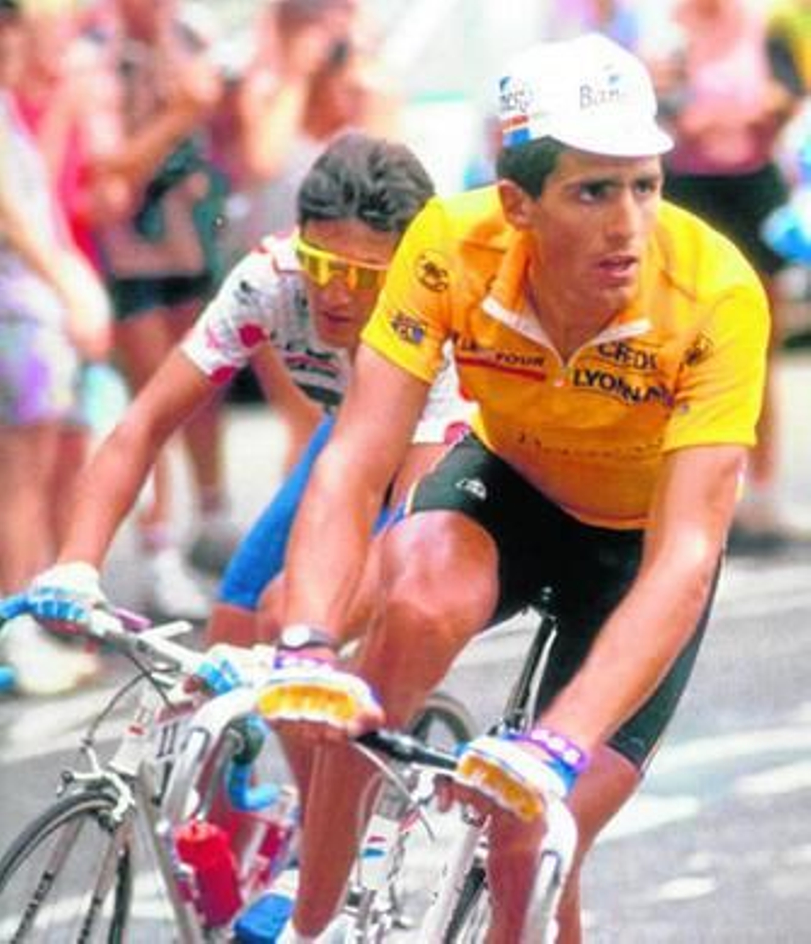 Miguel Indurain, asmático, ganó cinco Tours de Francia y dos Giros de Italia. Miguel Indurain, asmático, ganó cinco Tours de Francia y dos Giros de Italia.