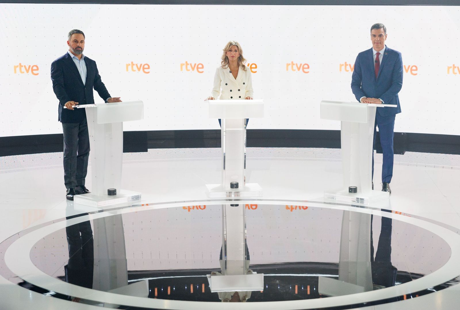 Las fotos del debate de TVE con Pedro Sánchez, Yolanda Díaz y Santiago Abascal