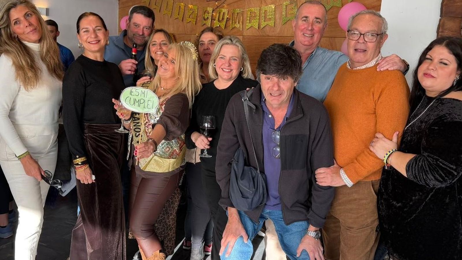 Natalia Manzano, Laura Corbalán, Alberto Amigueti, Carmen Rodríguez-Sánchez Wagener, Beatriz Millán, Amelia Rojas, Pepe Cano, Javier Martínez y Pepe y Prado Muñoz.