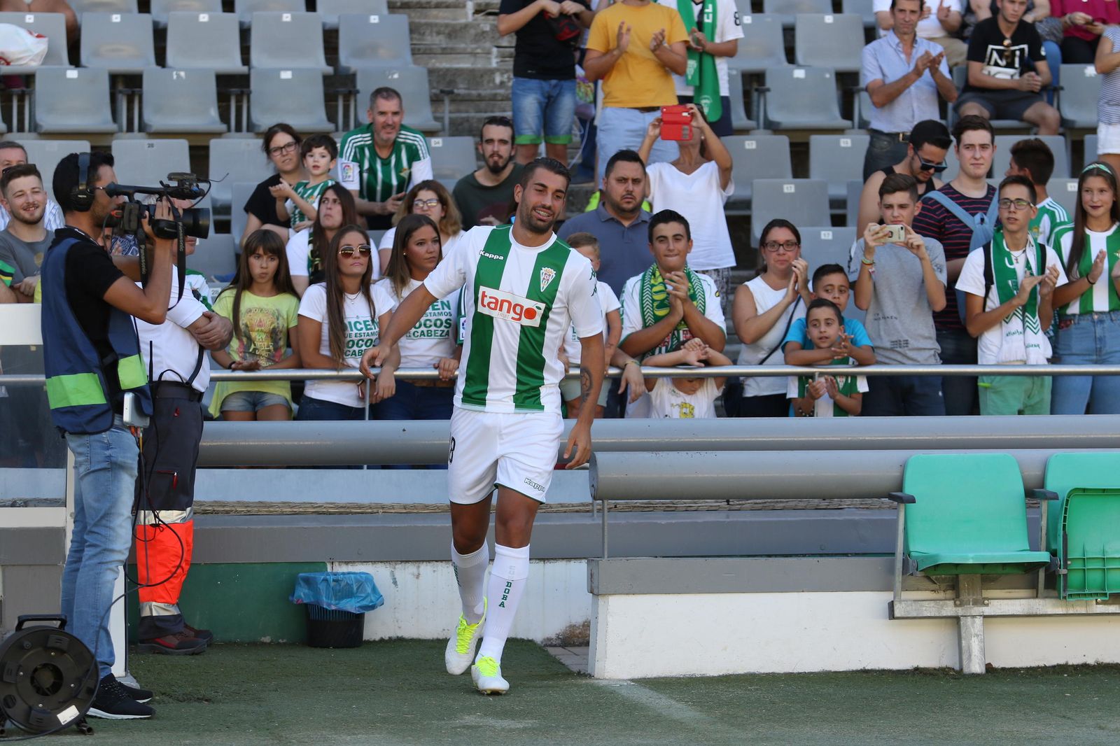 Las imágenes de la presentación del Córdoba ante su afición