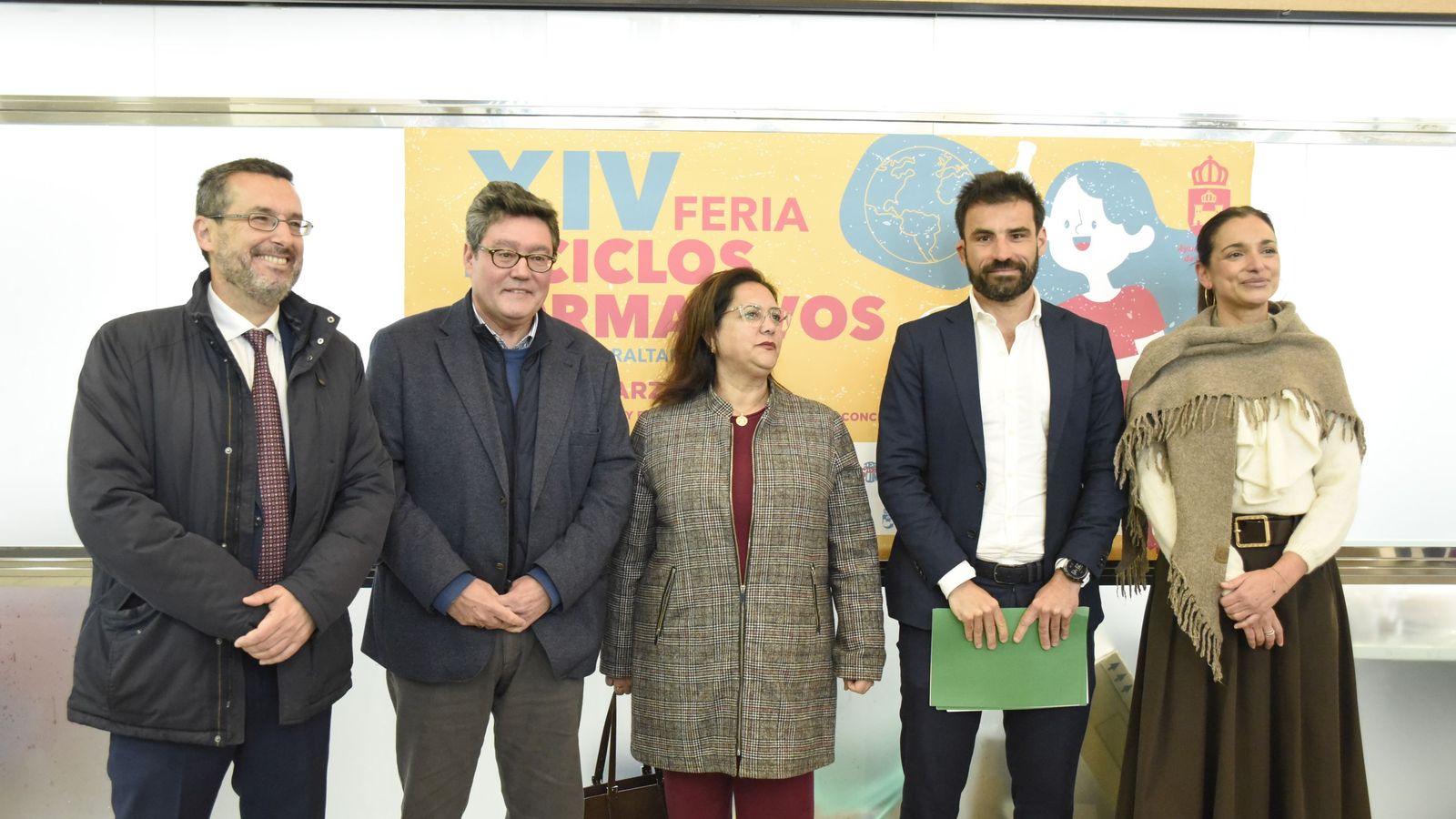 Las autoridades en la apertura de la feria. 