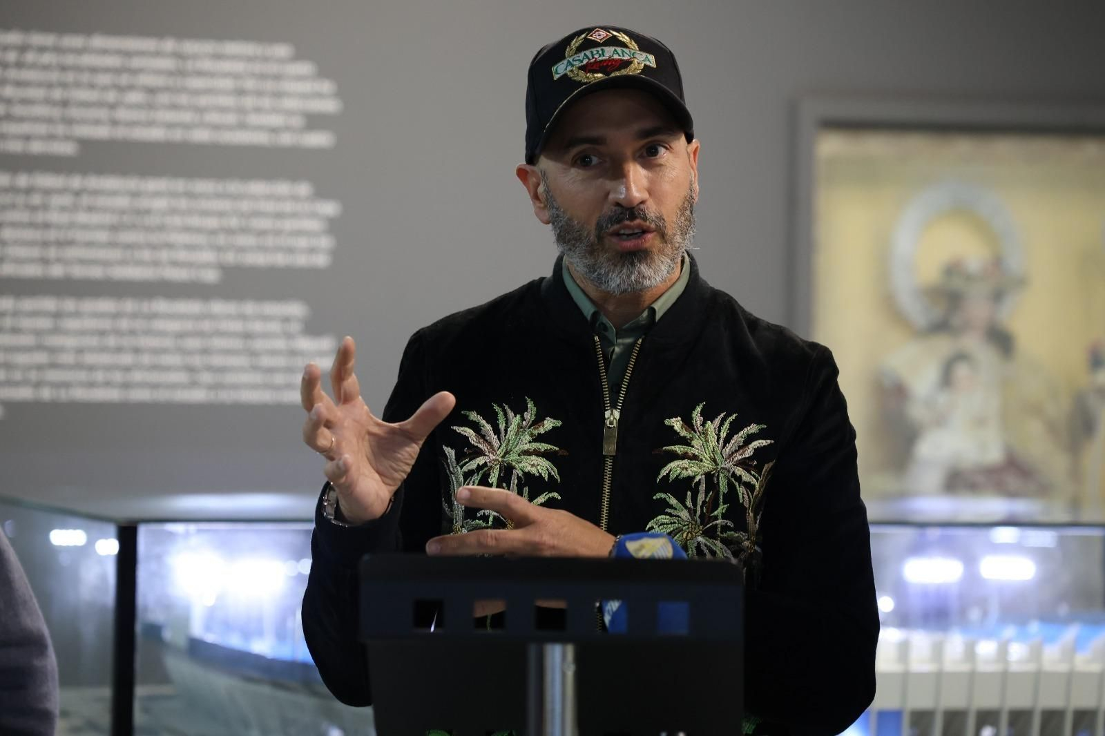 Brazaletes obras de arte del Málaga CF para la provincia