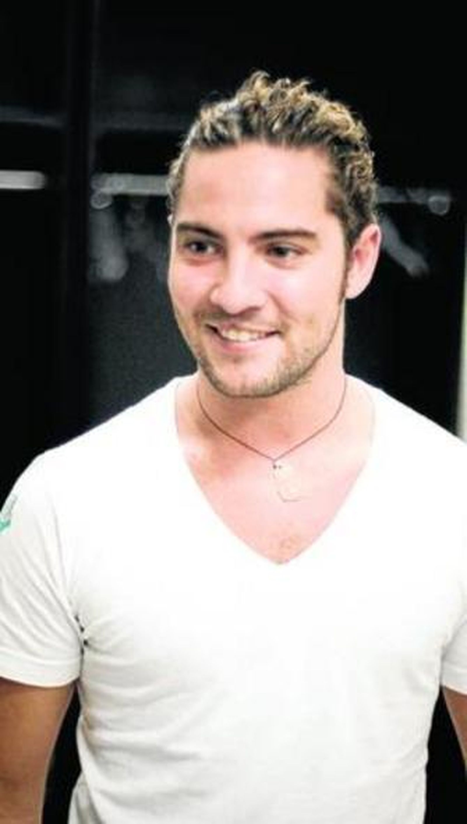 David Bisbal está triunfando con 'Sin mirar atrás'.