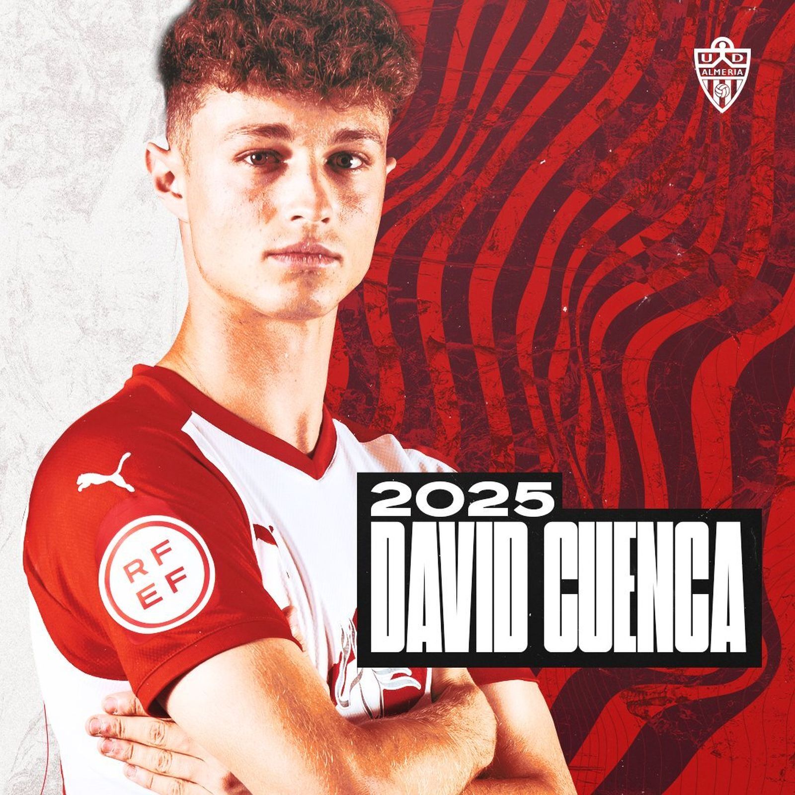 David Cuenca firma hasta 2025