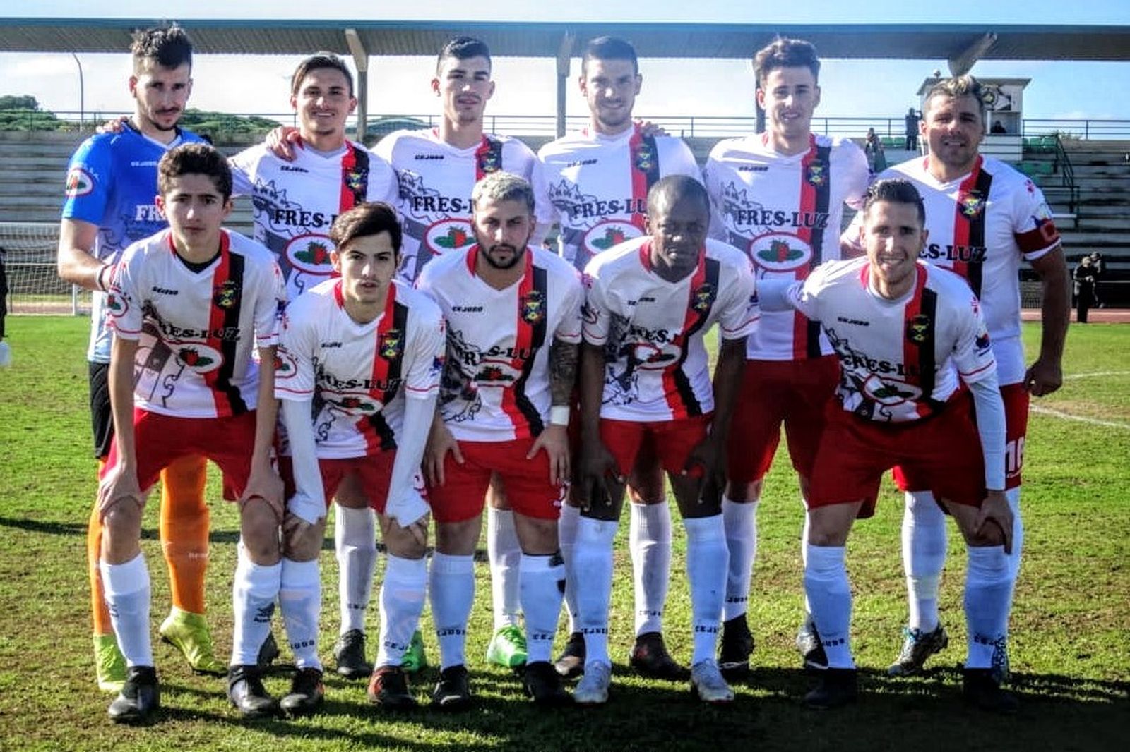 Once inicial del Pinzón en el partido frente a la Roteña.