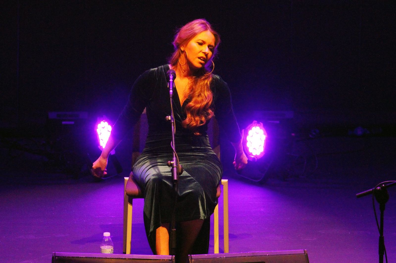 La actuación de Rocío Márquez en el nuevo Auditorio de la Universidad de Huelva, en imágenes