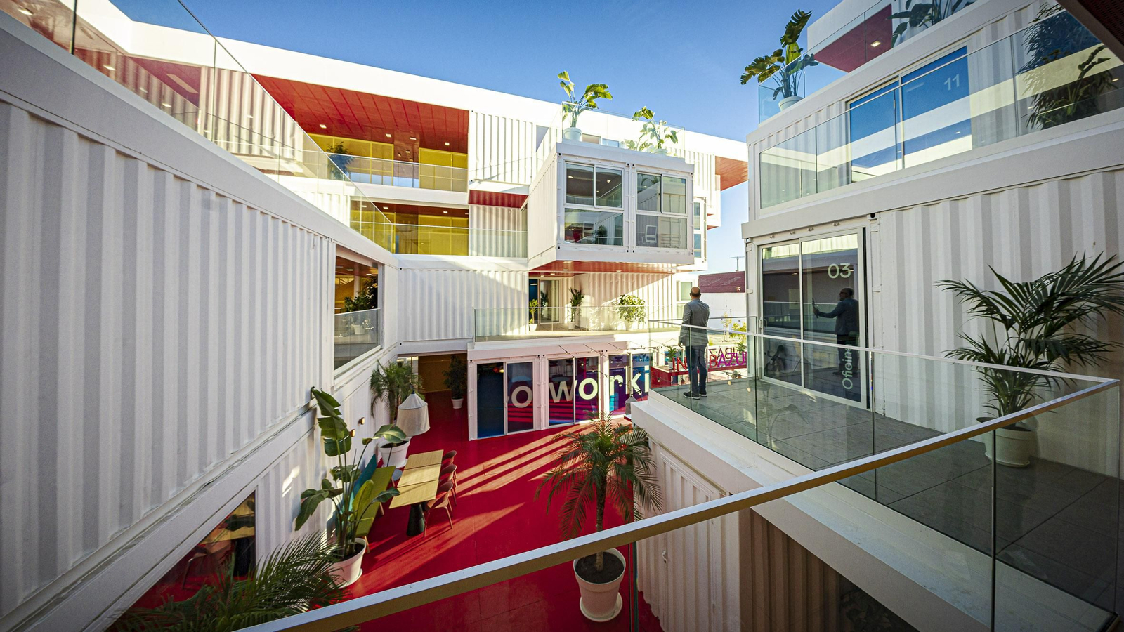 Las imágenes del interior de la Zona Base de Incubazul en Cádiz