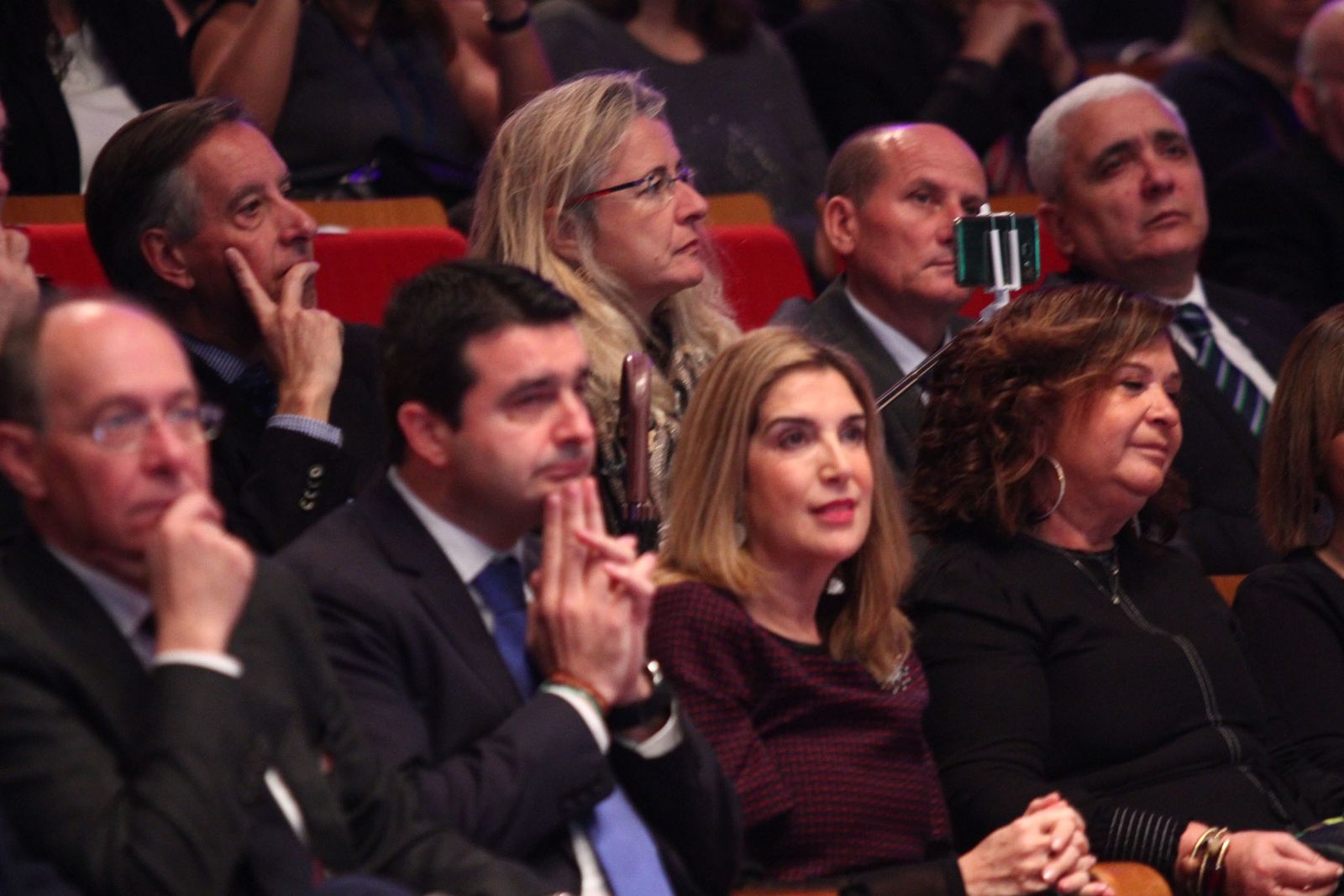 Imágenes de la entrega de las medallas de Huelva