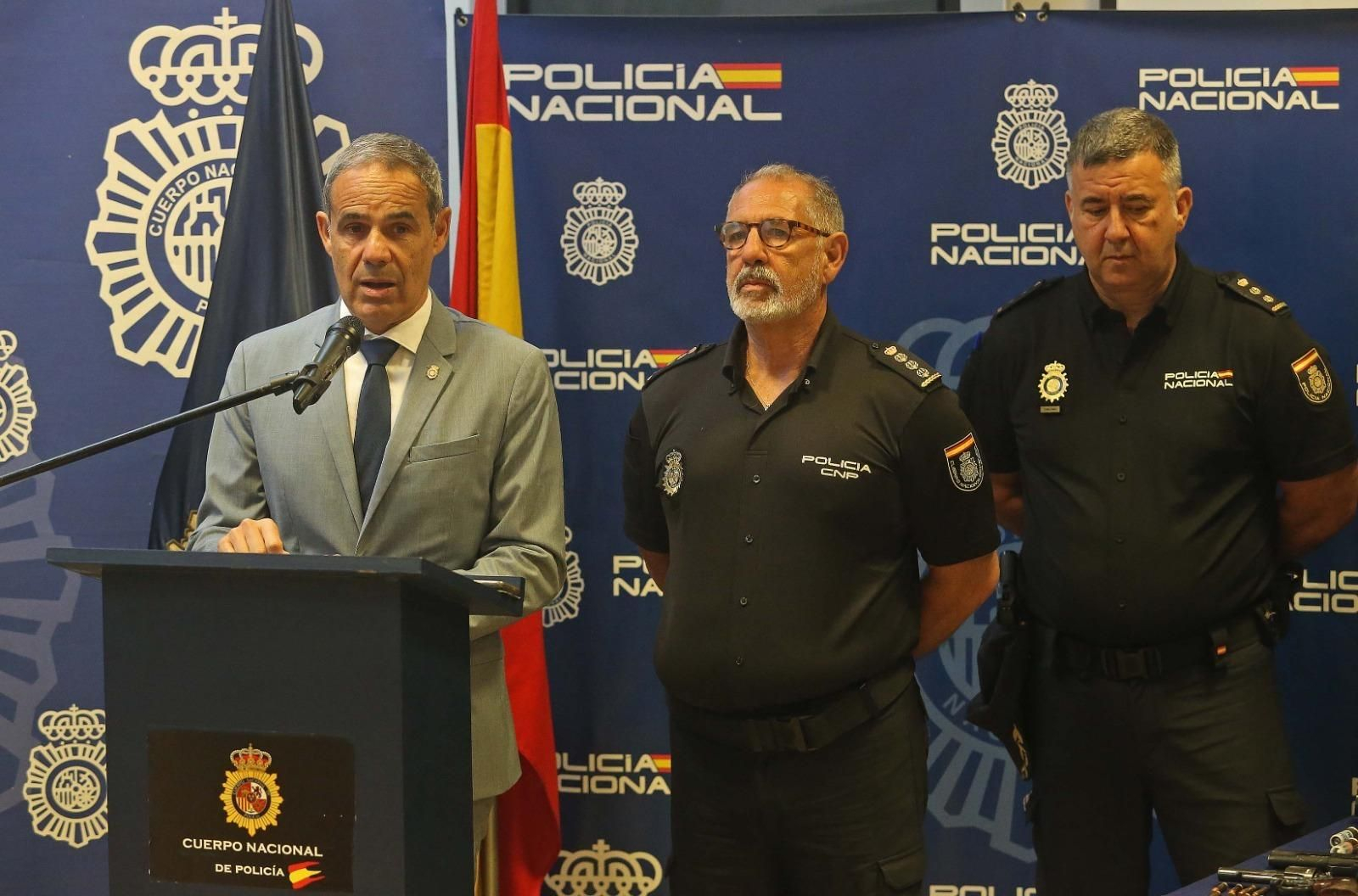 José Pacheco, Santos Bernal y Ramón Fernández.