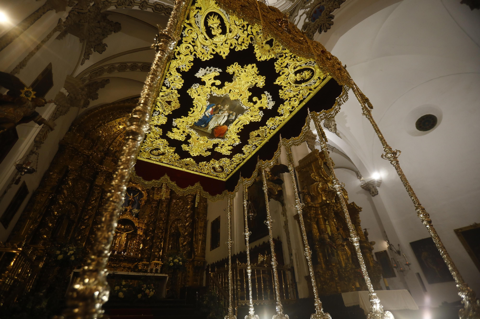 La presentación del techo de palio de la Virgen de la Candelaria de Córdoba, en  imágenes