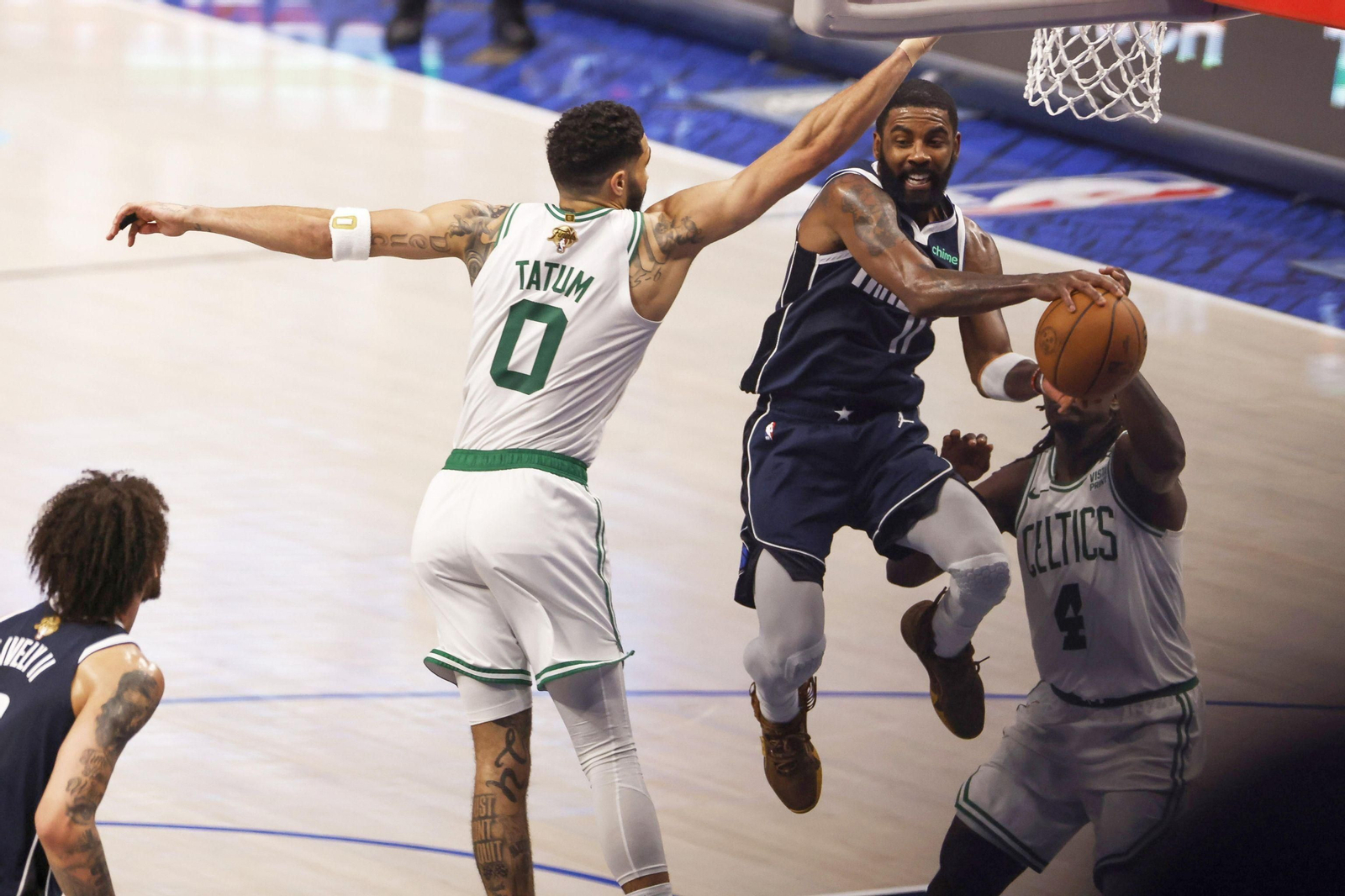 Las mejores fotos del tercer partido de la final de la NBA