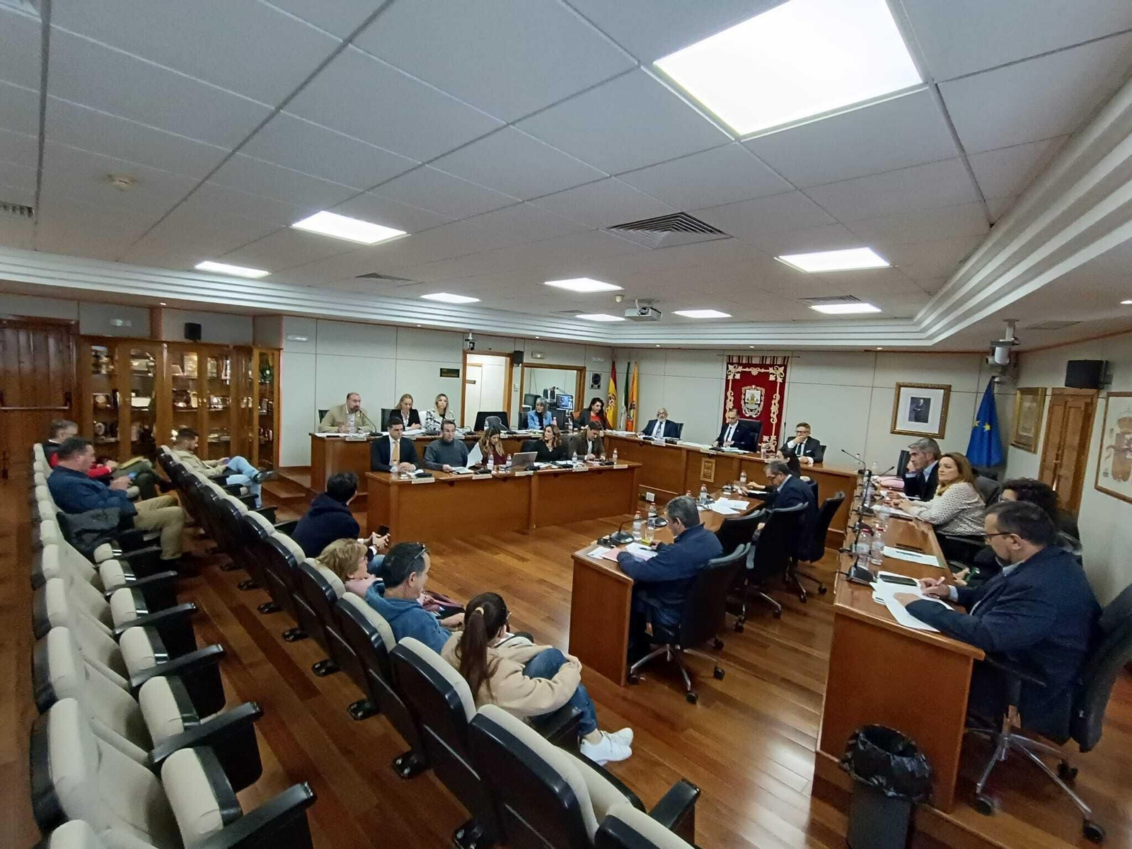 Un momento del Pleno celebrado este jueves. Un momento del Pleno celebrado este jueves.