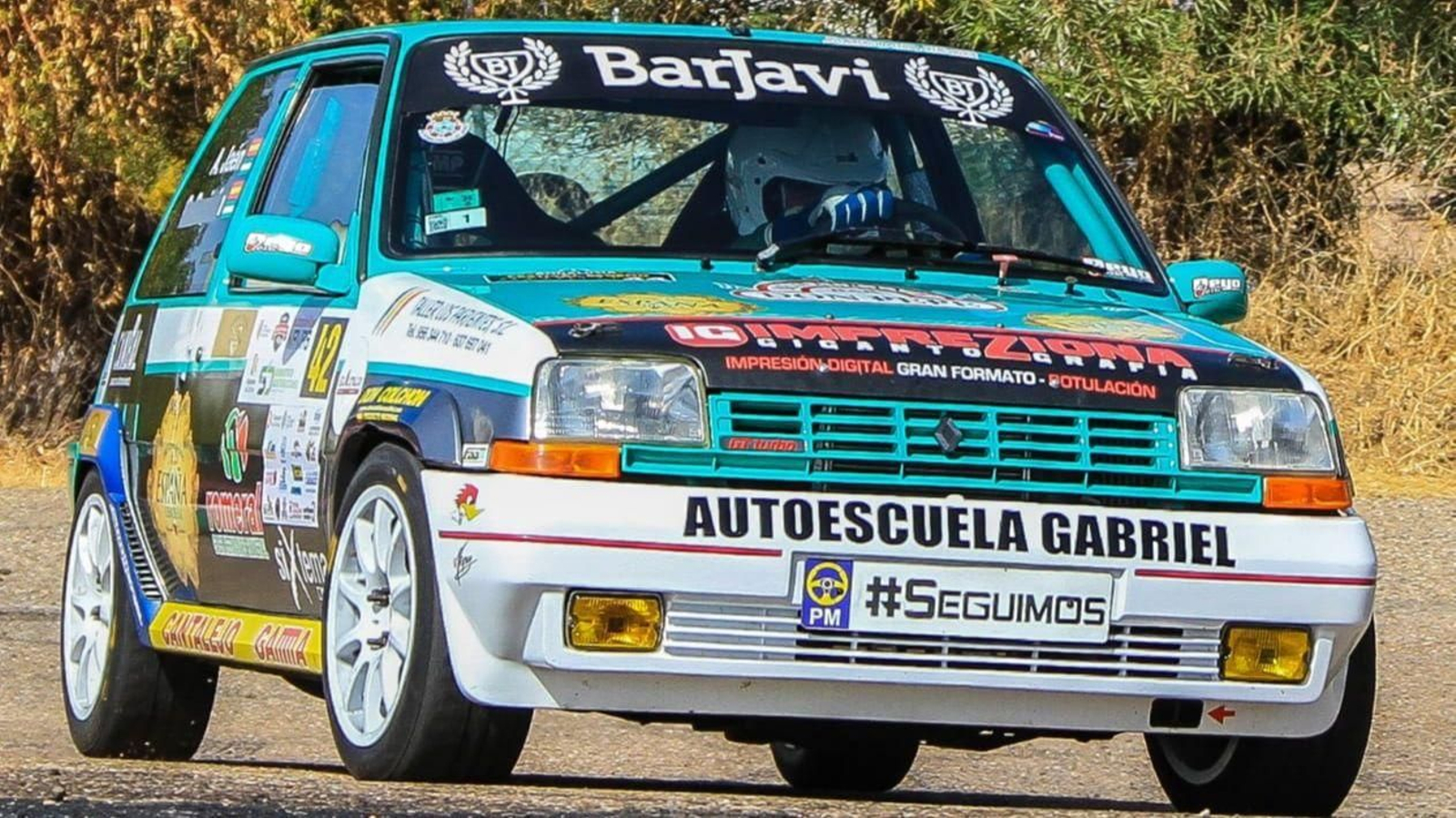 Soplillo, el coche de Amador Jaén, ha sido reparado y vuelve a funcionar a la perfección.