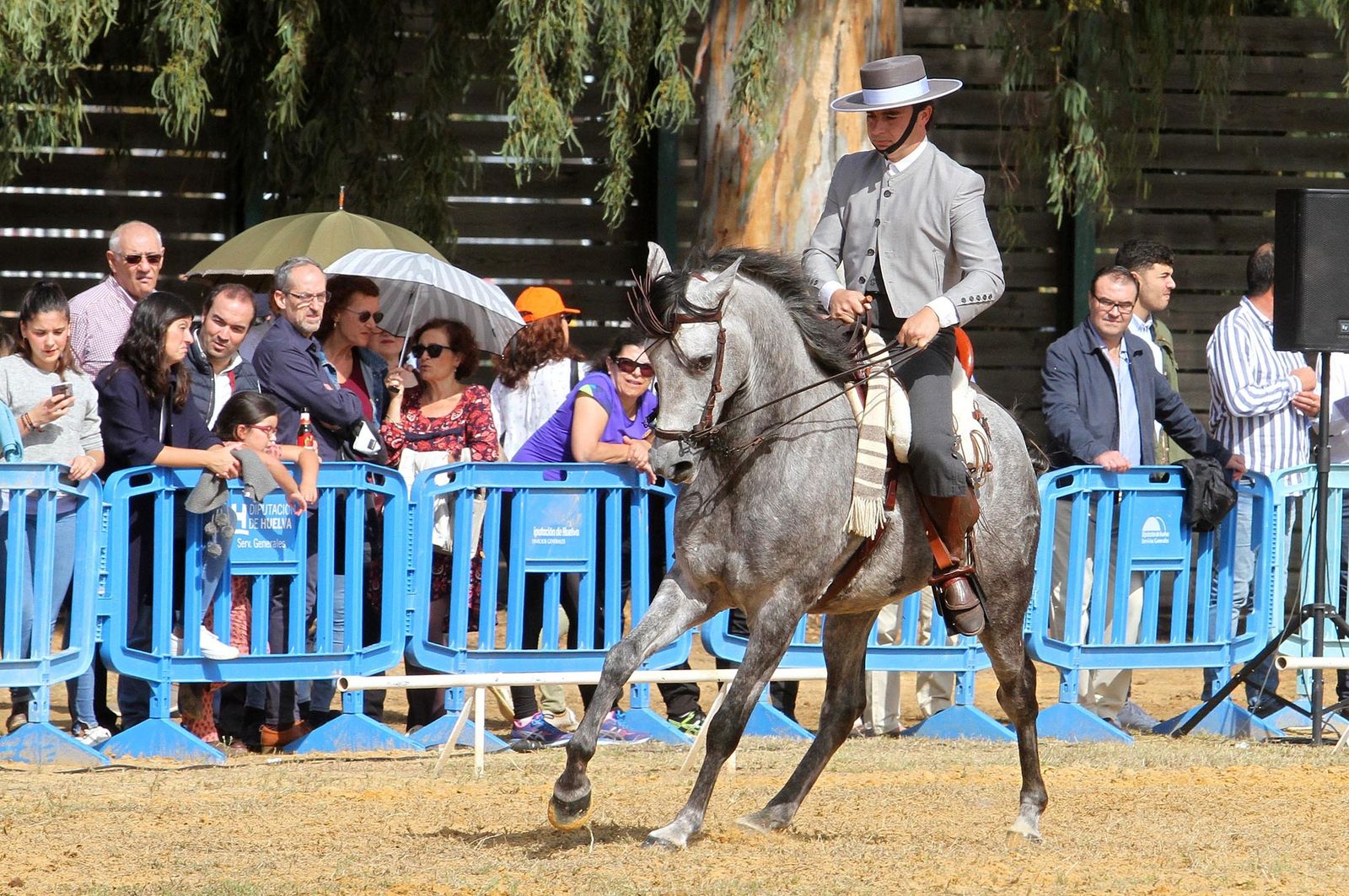Imagen de archivo de una edición pasada de la Feria de Otoño y del Caballo a Huelva.