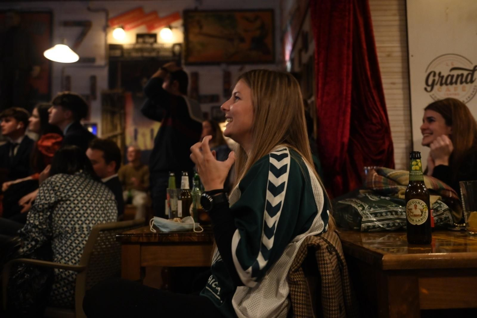 La fiesta del Le Grand Café del Centro con el Unicaja, en imágenes