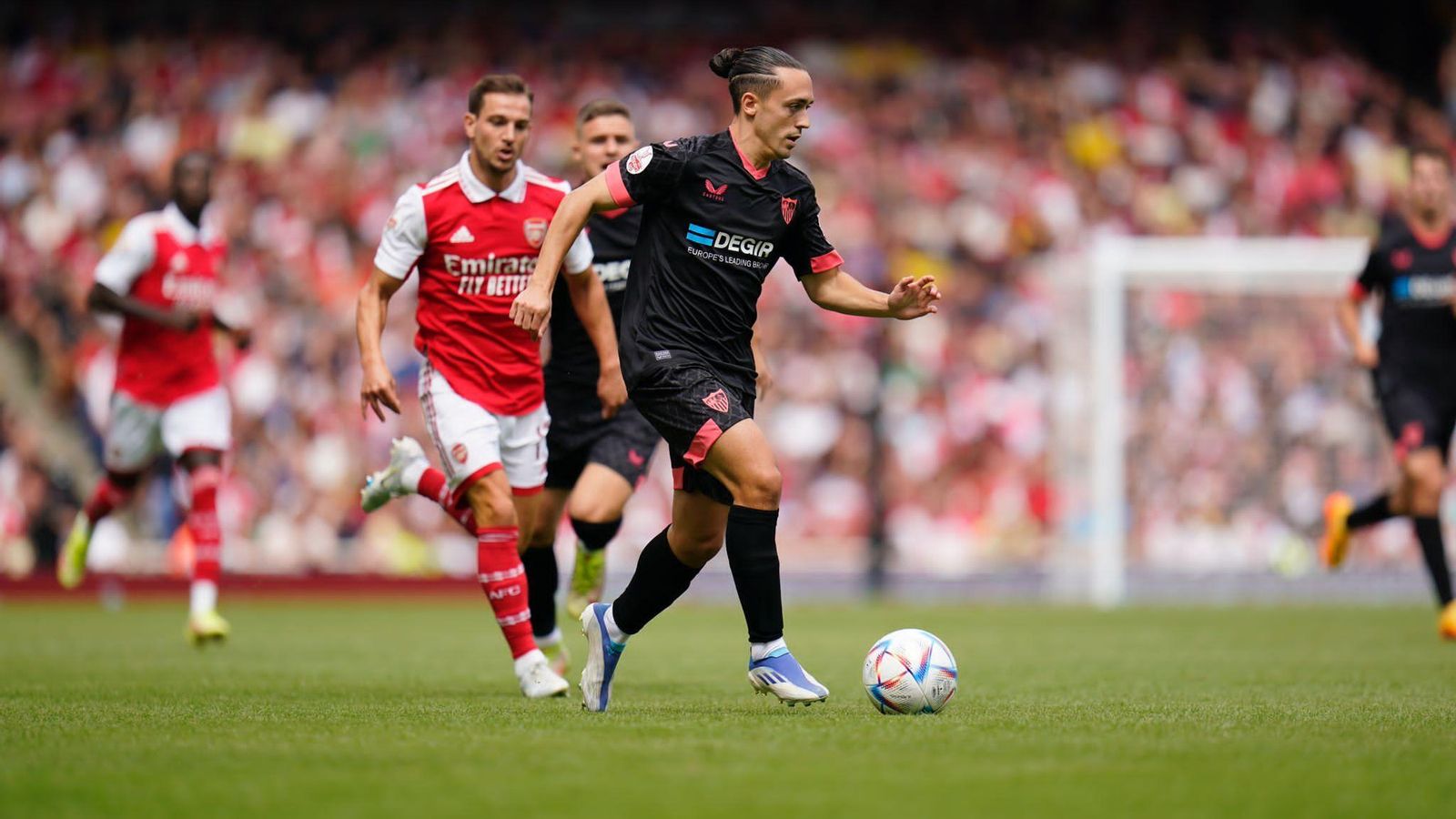 Luismi Cruz, durante el amistoso de este verano entre Arsenal y Sevilla.