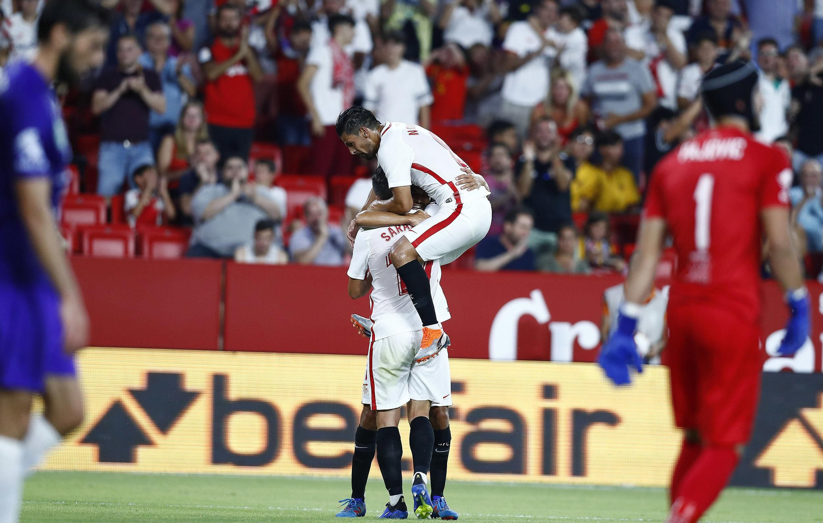 Las imágenes del Sevilla-Újpest