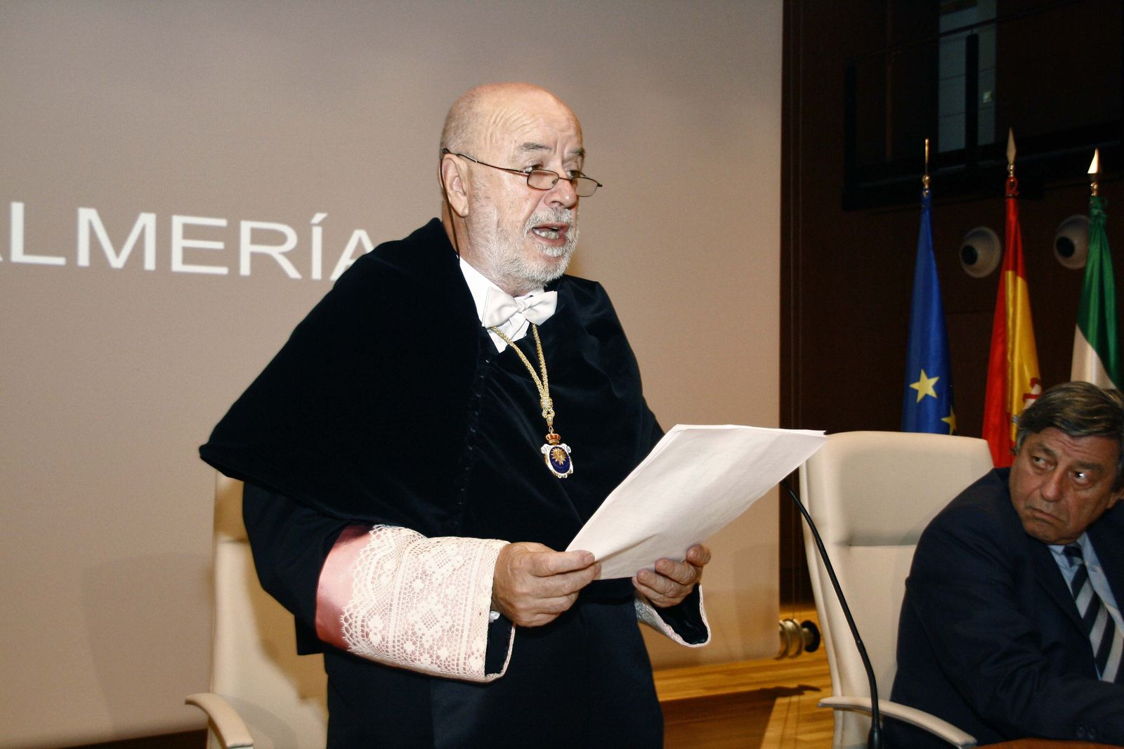 Pedro Molina, catedrático de Filosofía que fue rector durante 2007 a 2015.