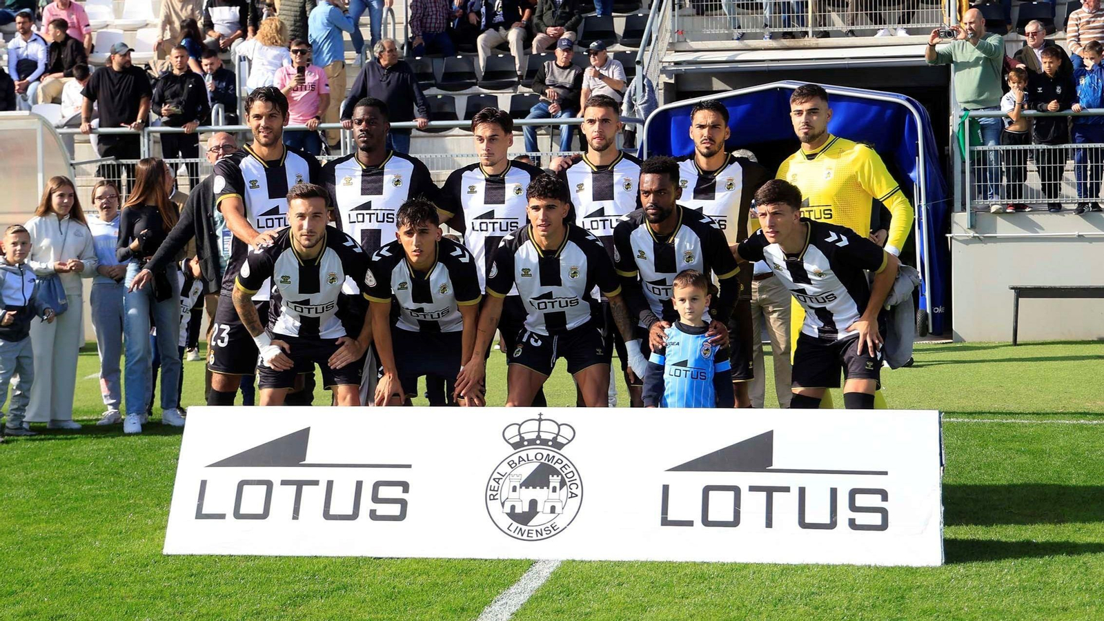 Formación inicial de la Balona en la duodécima jornada, ante el Ciudad de Lucena