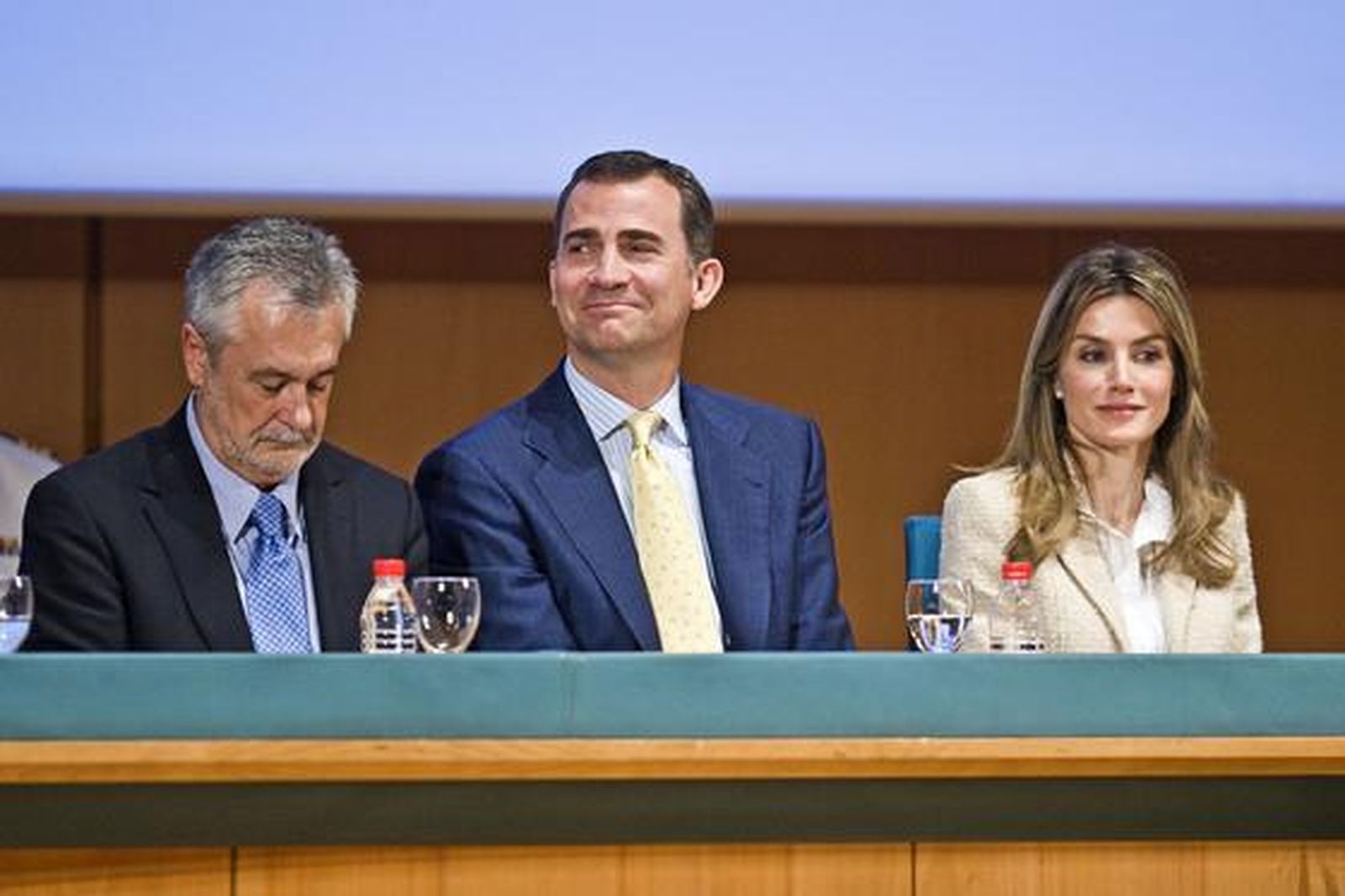 Los Príncipes de Asturias clausuran el Congreso Mundial de Periodismo en Cádiz. 

Foto: Julio Gonzalez