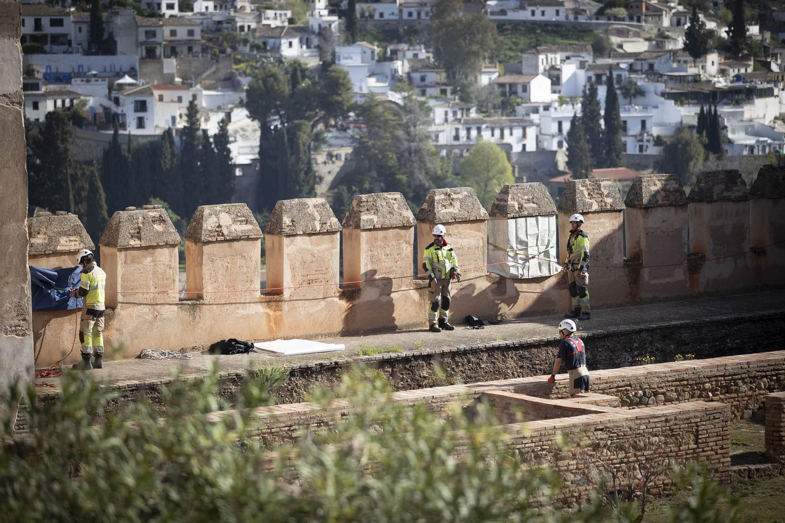 El simulacro de protección del patrimonio de Granada ante terremotos, en imágenes