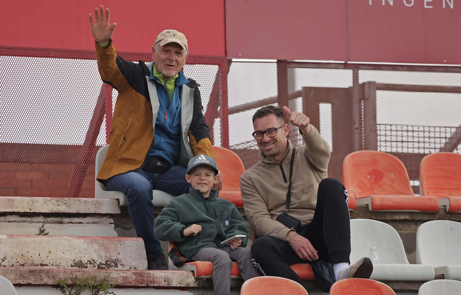 Búscate en el Nuevo Mirador durante el Algeciras CF - Ibiza de Primera Federación