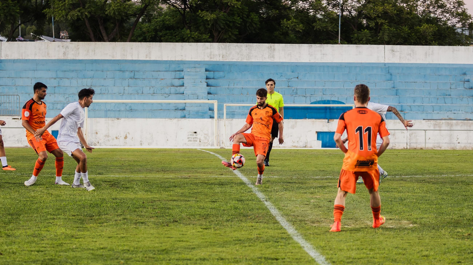 Las imágenes del triunfo del Xerez CD en el Trofeo Antonio Moure