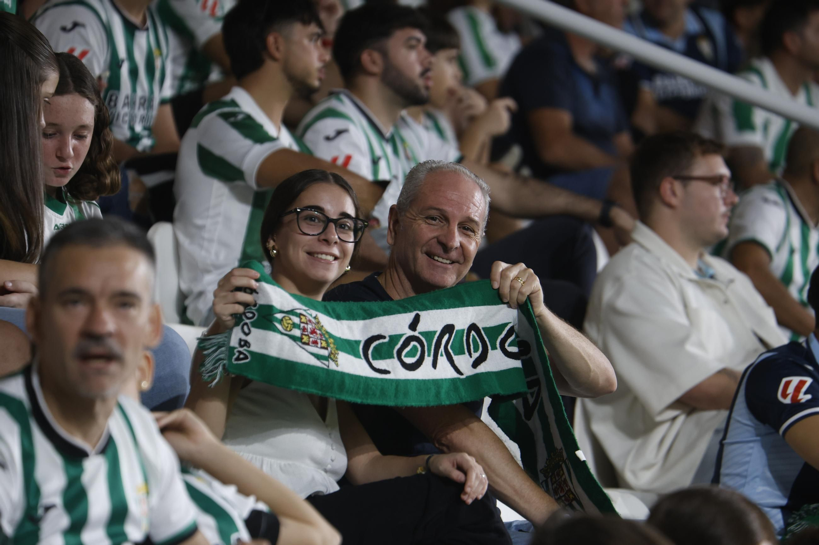 Las mejores fotos del ambiente en El Arcángel para el Córdoba CF - Cultural Leonesa