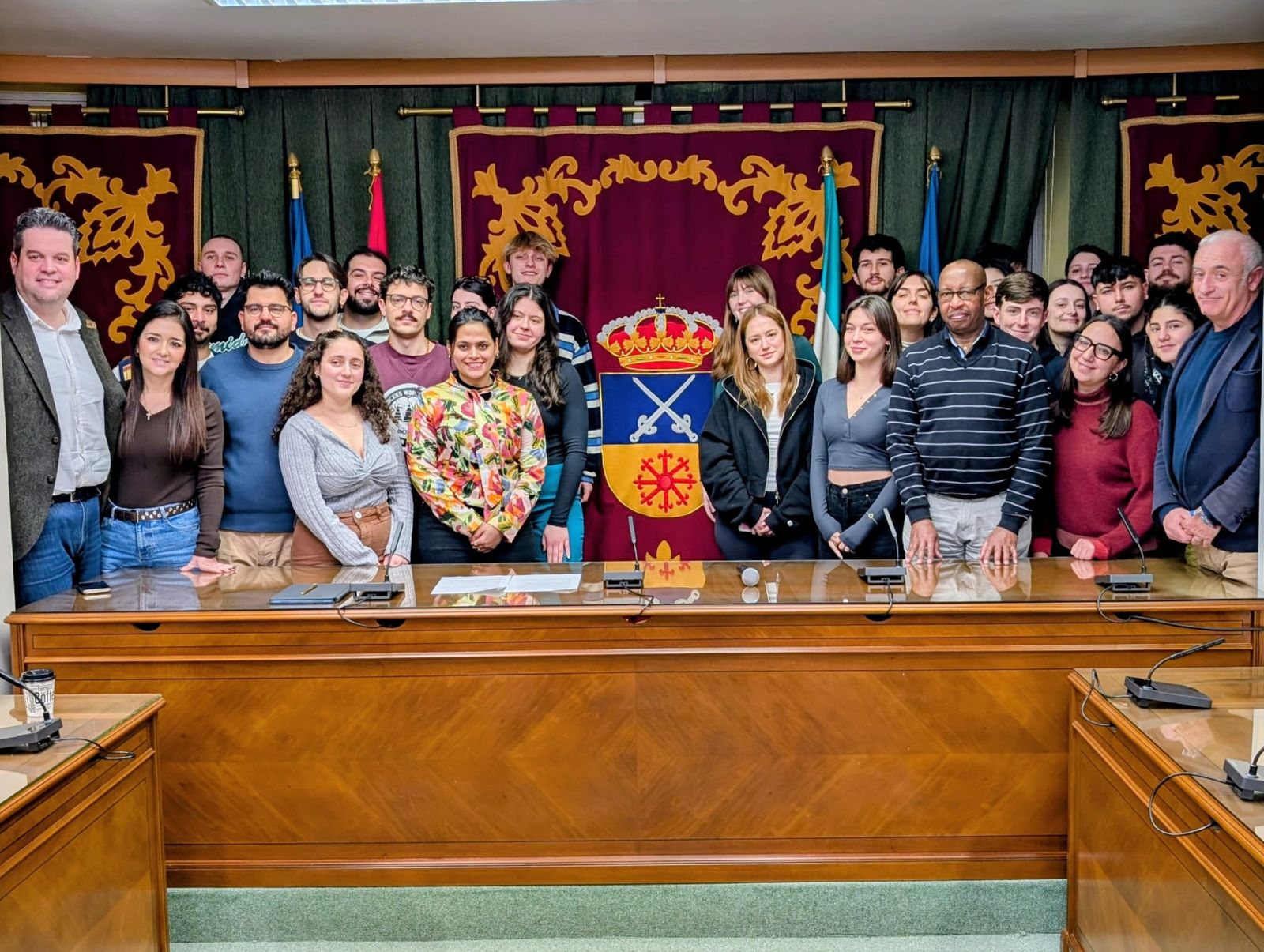 Encuentro en el Ayuntamiento de Maracena.