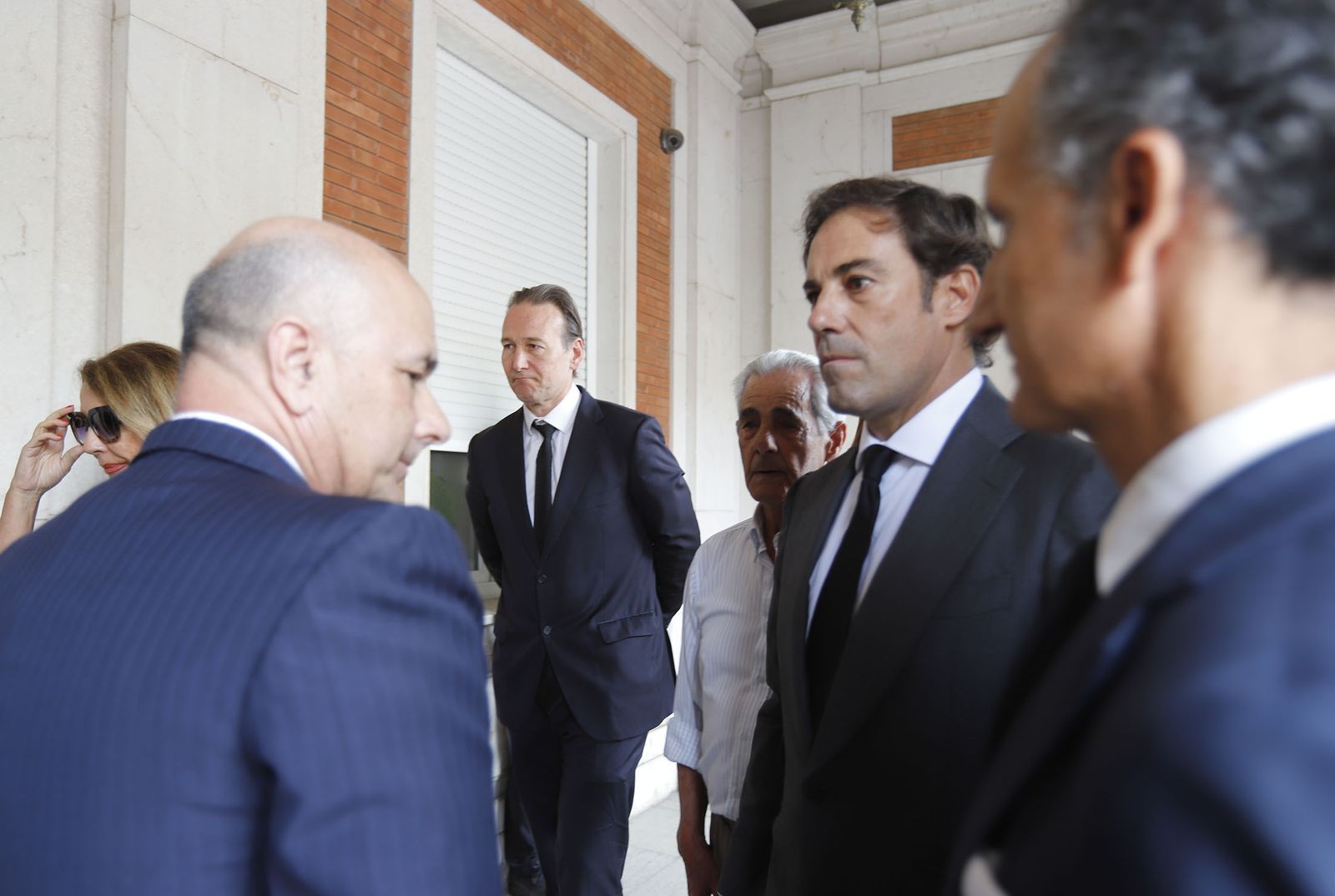 Llegada del féretro de Miguel Baez Litria la Capilla Ardiente de Huelva