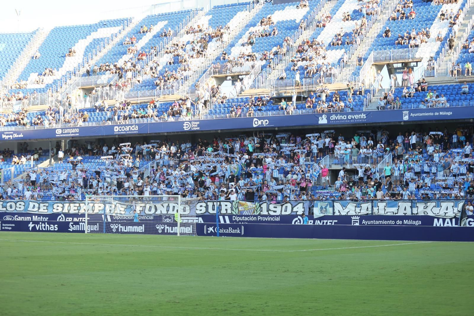 El Trofeo Costa del Sol, entre Málaga CF y Antequera, en imágenes