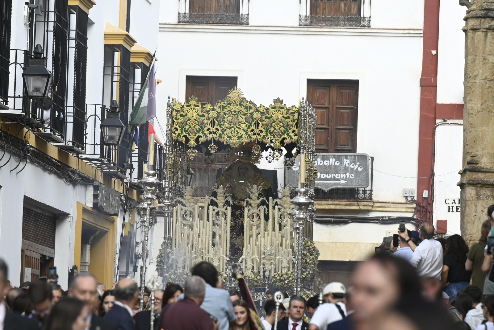 Traslado de la Sagrada Cena a su templo tras el Magno Vía Crucis