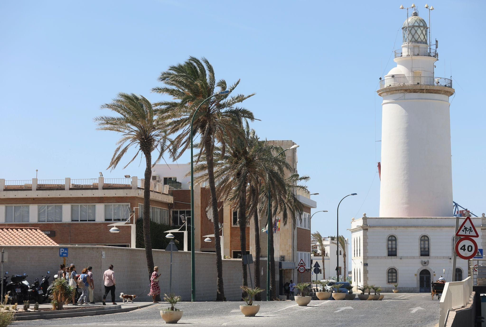Las fotos del día de fuertes vientos en las playas de Málaga