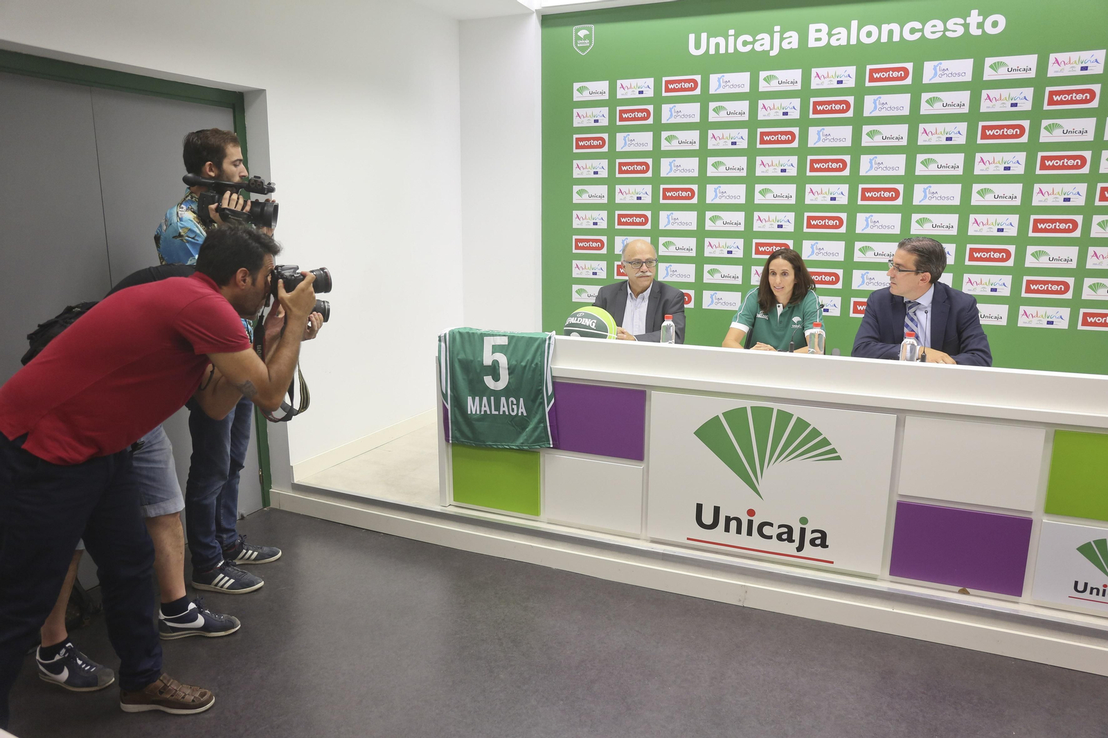 La era de Eduardo García como presidente del Unicaja, en fotos