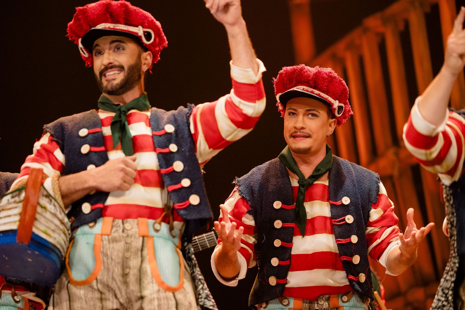 Búscate entre las mejores imágenes de la sexta sesión de cuartos de final del COAC 2026