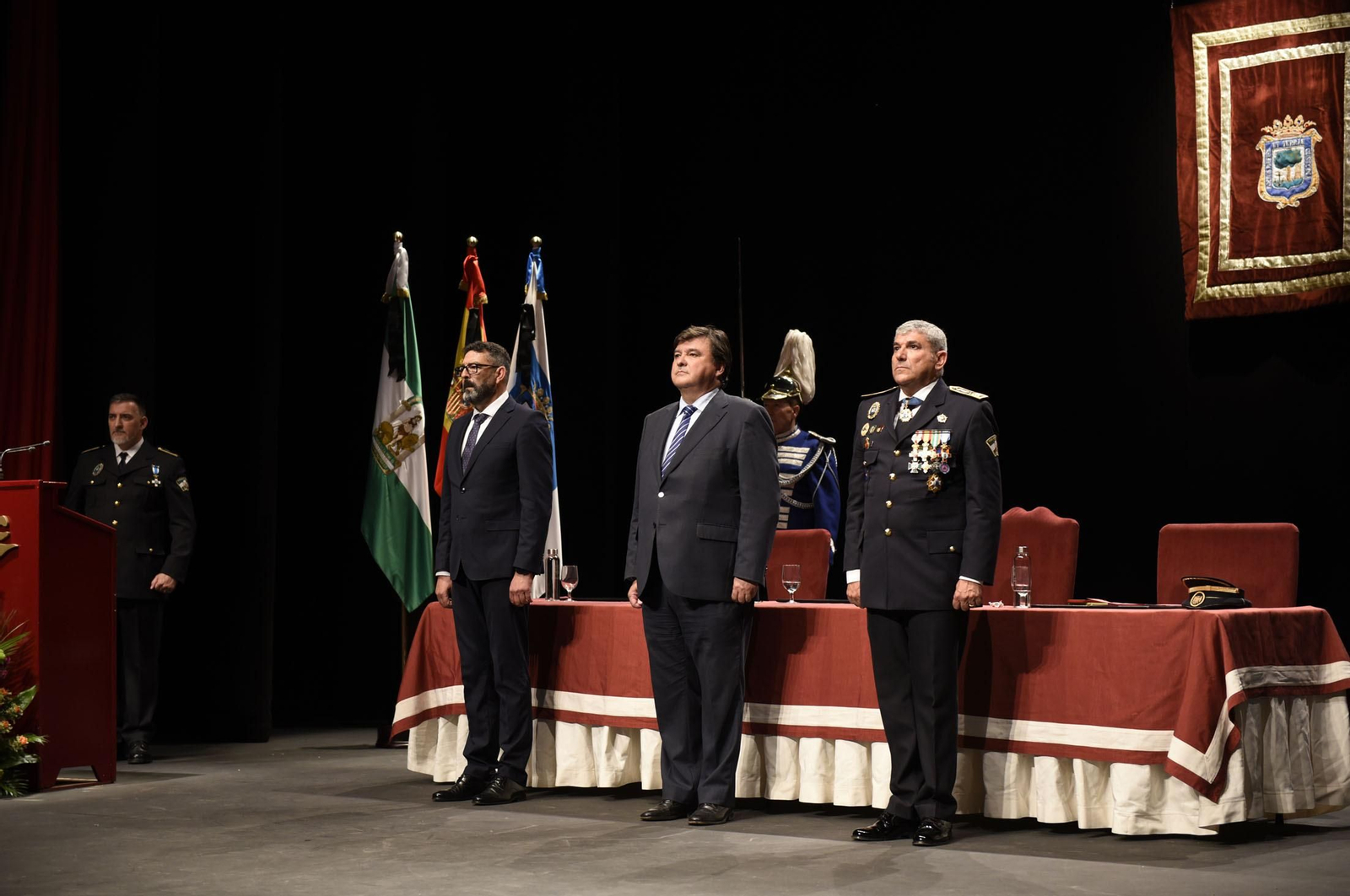 Imágenes del acto del Día de la Policía Local de Huelva