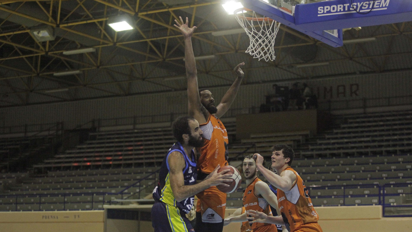 Las mejores fotos del UDEA - Juaristi Iraurgi